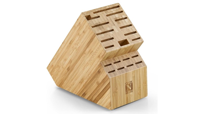 Product image of the Cook N Home Wood Knife Storage Block