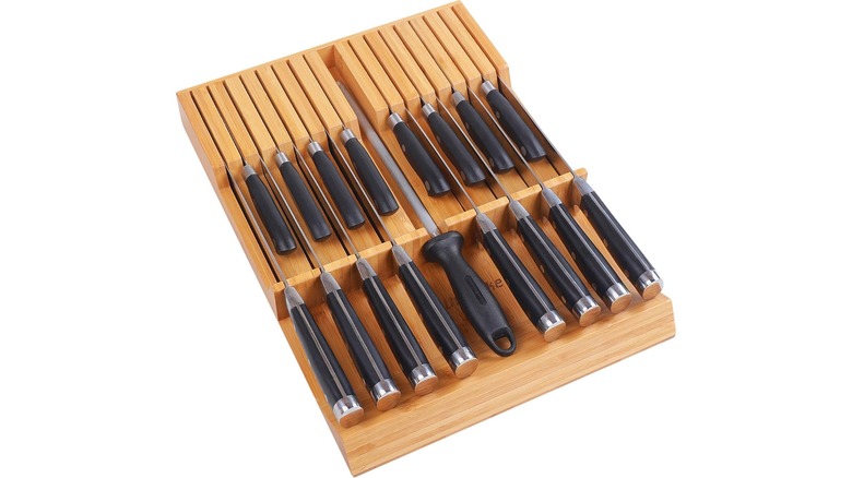 Product image of the Utoplike In-drawer Knife Block