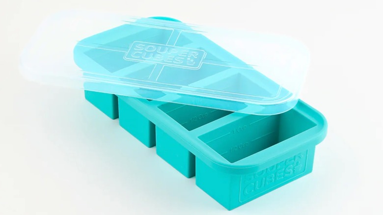 Souper Cubes 1-Cup Freezer Tray on a white background