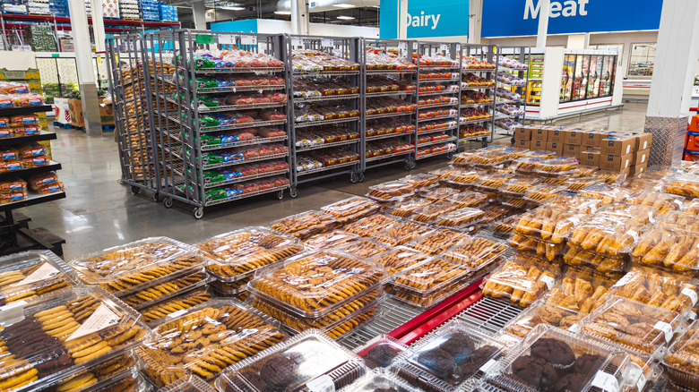 Sam's Club baked goods aisle with various products out on display.