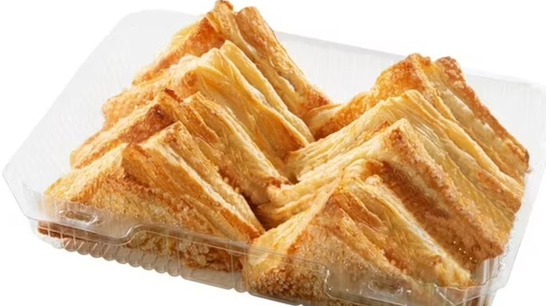 Member's Mark Tart & Sweet Apple Turnovers on a white background.