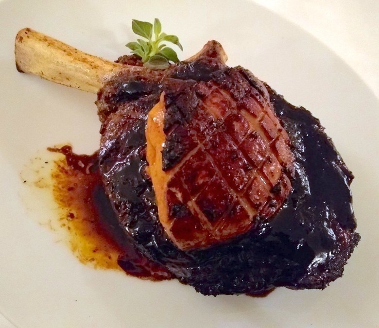 #9 Dublin: Shanahan's on the Green