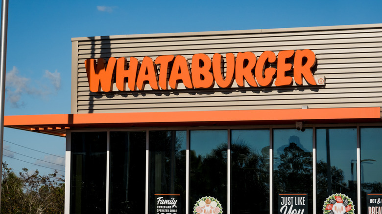 Whataburger store exterior