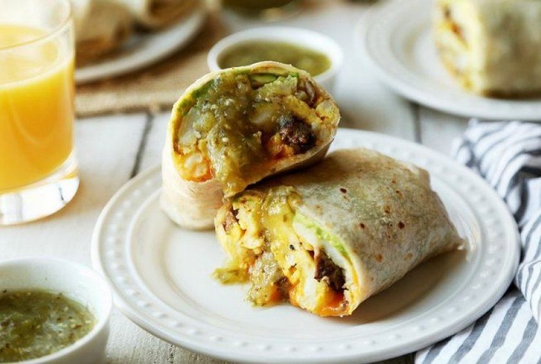 Steak and Avocado Breakfast Burritos