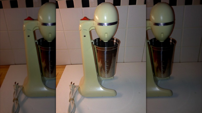 A Hamilton Beach DrinkMaster mixer