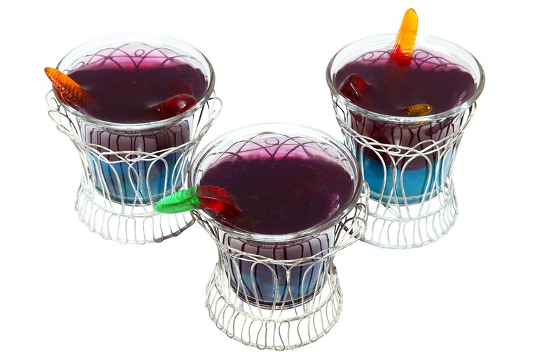 Gummy Worm Jell-O Cups