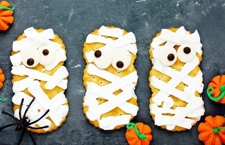 Mummy Cookies