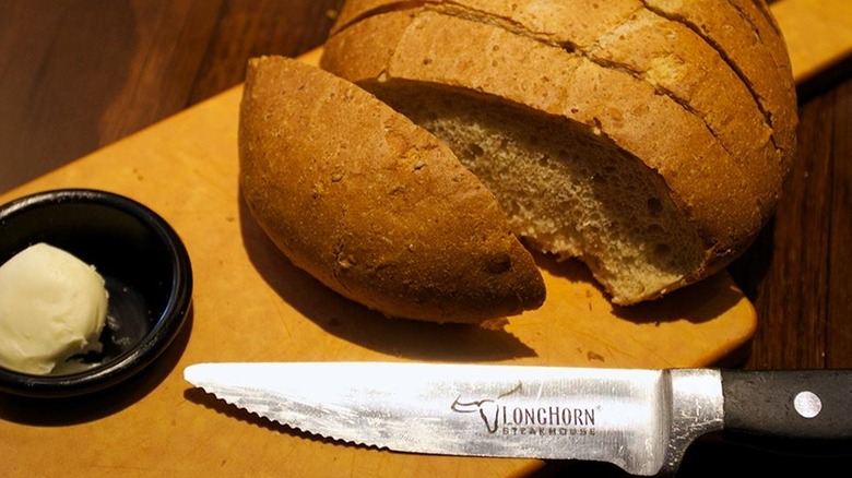 LongHorn Steakhouse's free loaf of bread with butter