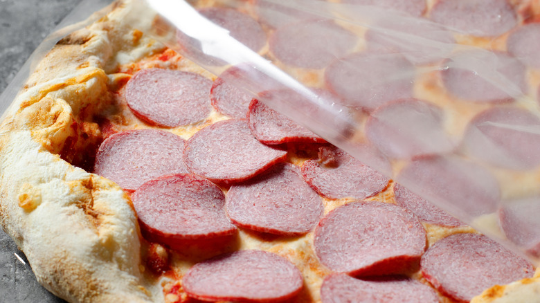 10 Discontinued Frozen Pizzas That You Probably Forgot About