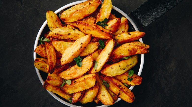 plate of potato wedges