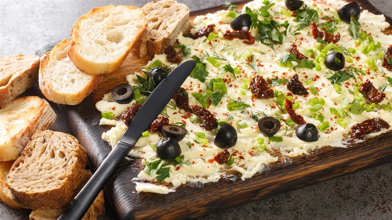 butter board with bread slices