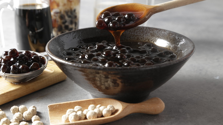A bowl of tapioca pearls