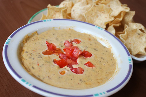 Queso with Chile con Carne