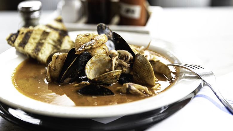 Cioppino, served with grilled bread