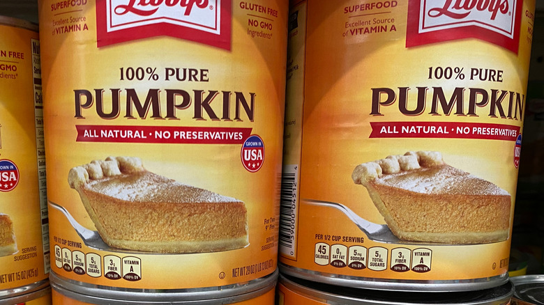 cans of pumpkin pie filling