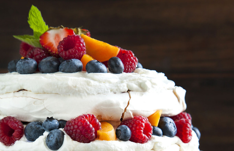 Pavlova (Australia/New Zealand)