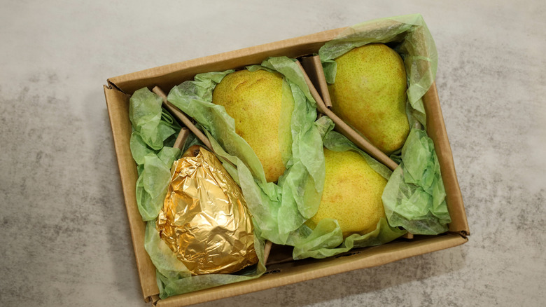 A box of pears