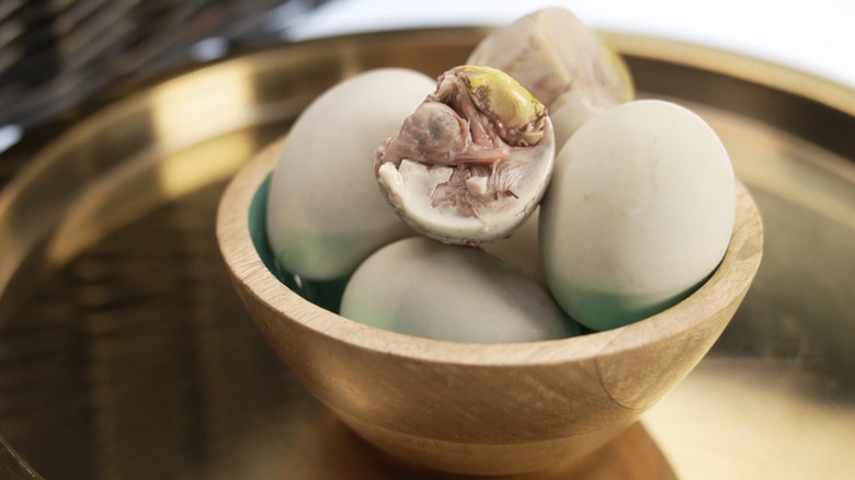 Balut (fertilized duck eggs) on Food Network's "Chopped"
