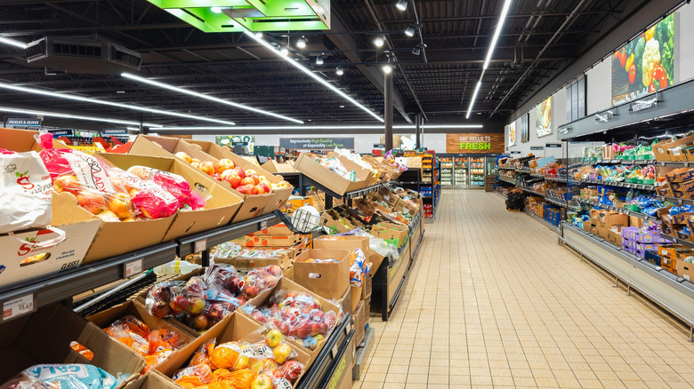 wide view of aldi produce section