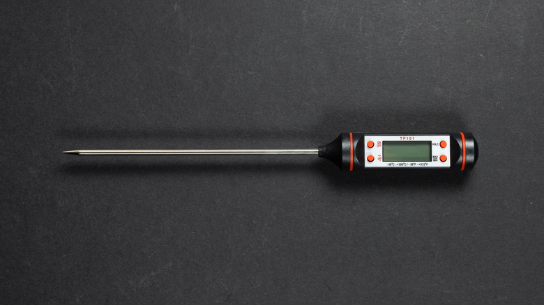 A probe thermometer