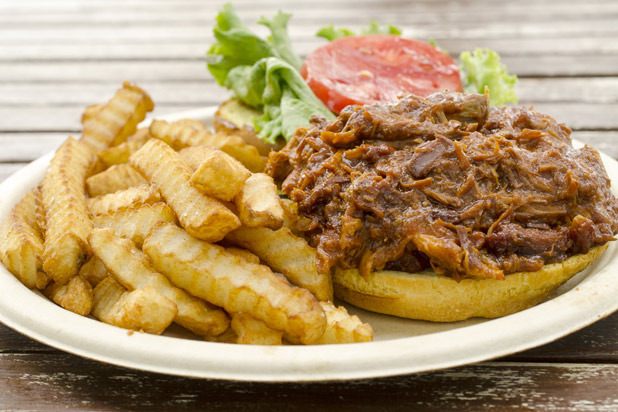 Barbecued chicken sliders