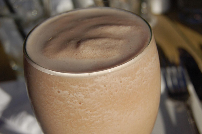Chocolate-Almond Smoothie