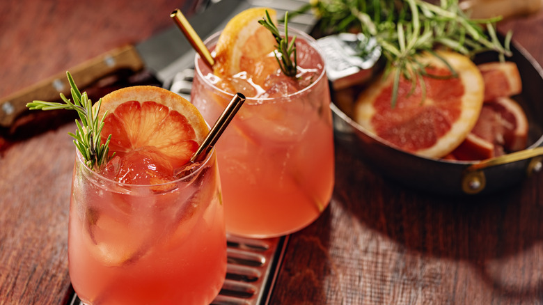 A pair of Paloma cocktails