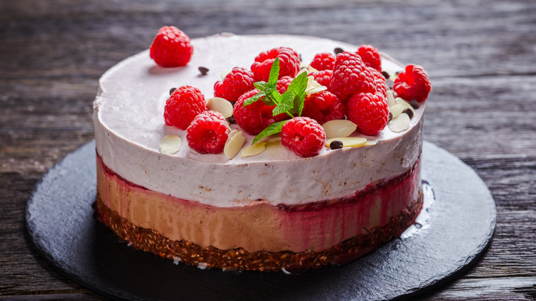 raspberry ice cream cake
