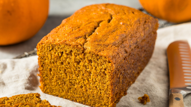 A close up of a cross-section of a pumpkin loaf