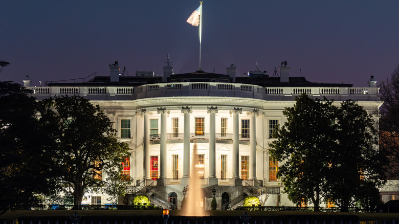 the White House at night 