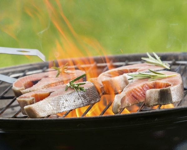 10 Ways to Slim Down Your Summer Cookout