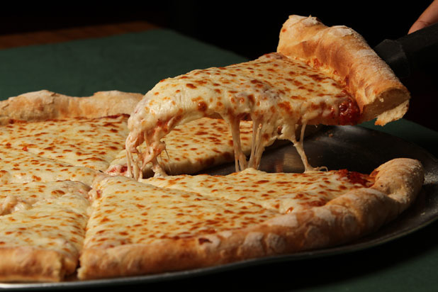  #64 Fat Lorenzo's, Minneapolis (Classic Cheese Pie)