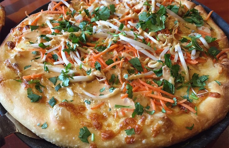 #94 Moose's Tooth Pub and Pizzeria, Anchorage, Alaska (Avalanche: Barbecue sauce, mozzarella, provolone, cheddar cheese, red onions, blackened chicken, bacon)