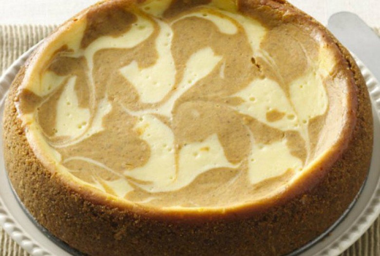 Pumpkin Swirl Cheesecake