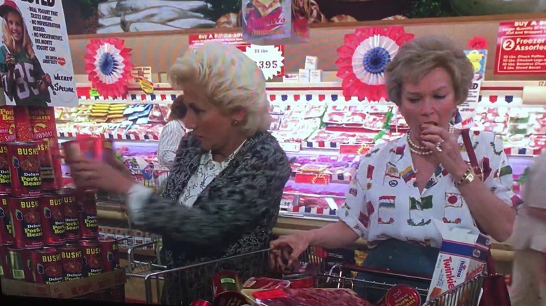 Olympia Dukakis and Shirley Maclaine in Steel Magnolias