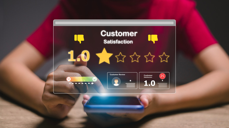 One-star customer service review