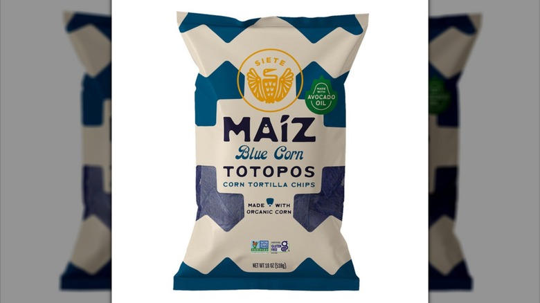A bag of Siete Maíz Blue Corn Totopos Tortilla Chips