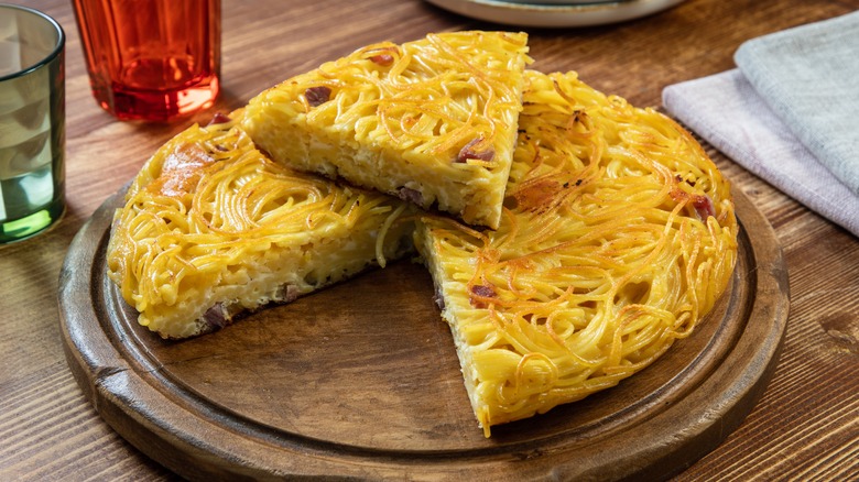 Noodle frittata
