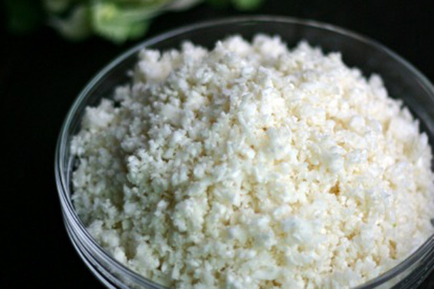 Everyday Maven — How to make Cauliflower "Rice"