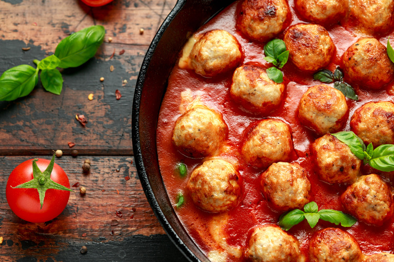 Chicken Meatballs in Marinara Sauce