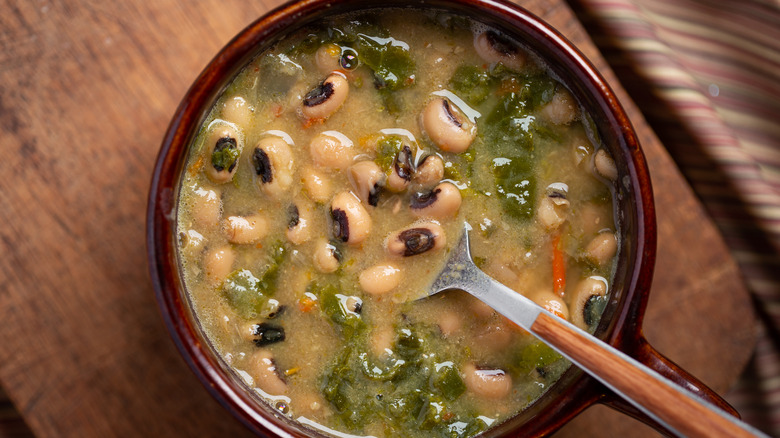 Black-eyed pea stew in a bowl