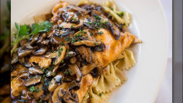 Chicken Marsala and Mushrooms