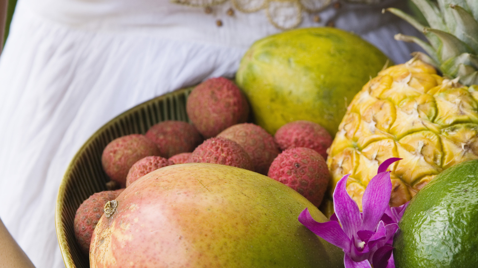 11 Fruits You Should Be Seasoning With Salt