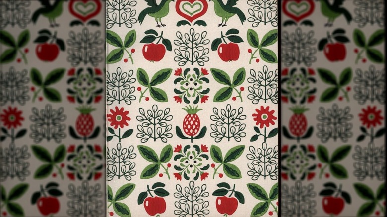 The "Early Dutch Design" wallpaper pattern