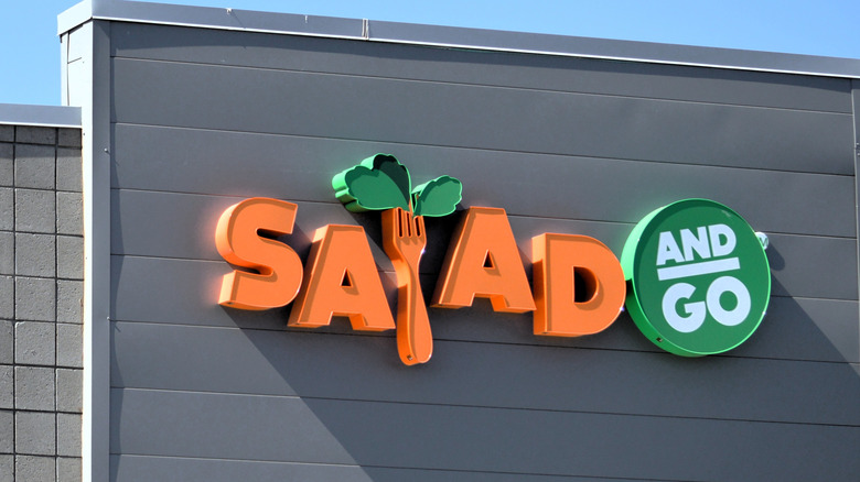 Salad & Go storefront