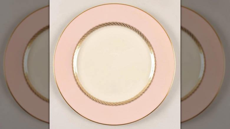 A plate with the Lenox Caribbee pattern
