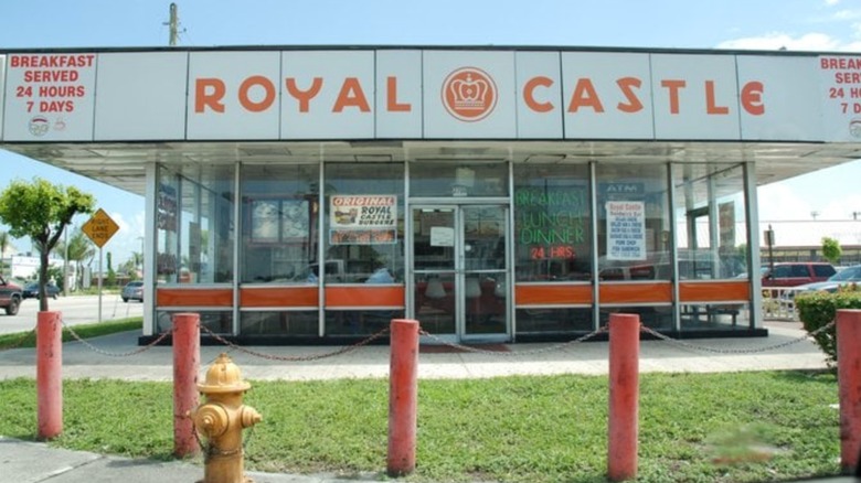 The exterior of a Royal Castle restaurant in Miami