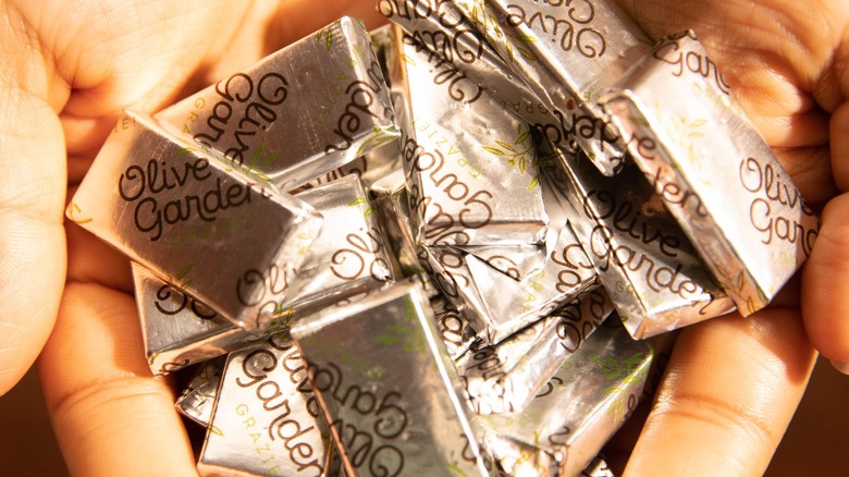 Olive Garden mints