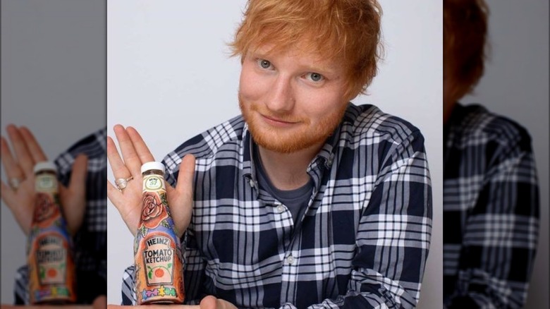 Ed Sheeran holding heinz 