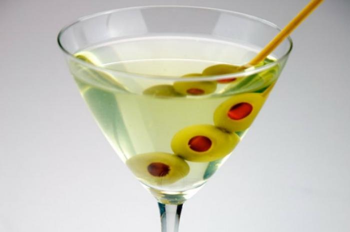 Be a Cocktail Counter 